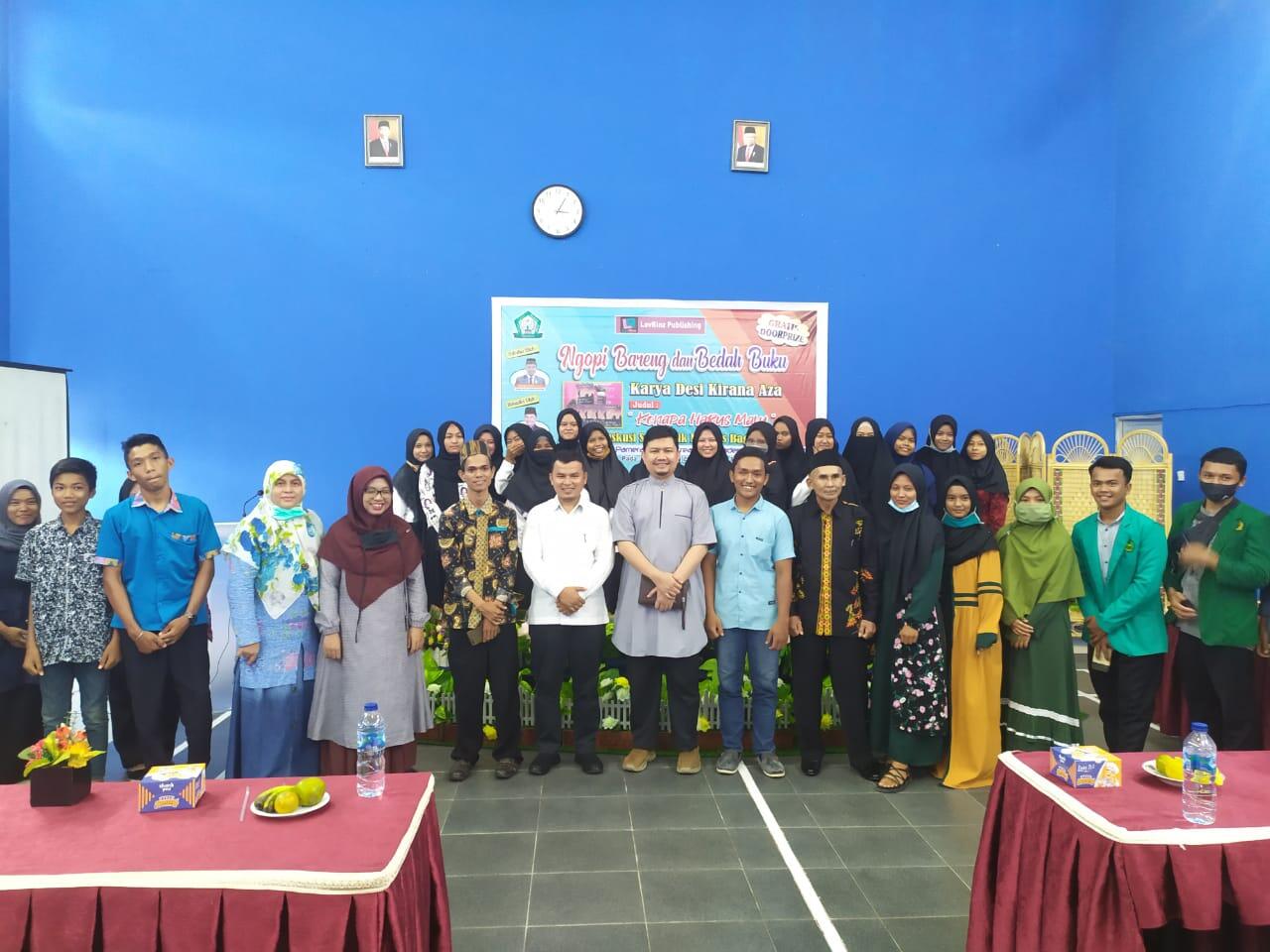 Bedah Buku Penulis Kampung Dibuka Secara Resmi Oleh Wakil Ketua DPRD.