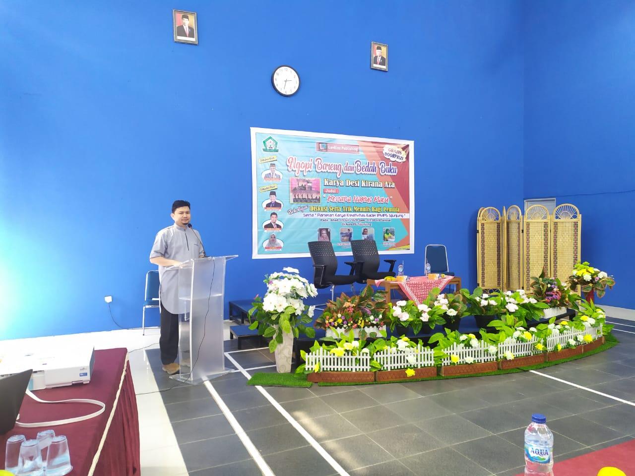 Bedah Buku Penulis Kampung Dibuka Secara Resmi Oleh Wakil Ketua DPRD.