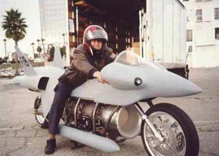 Nyeleneh! Ini Dia 5 Hasil Modifikasi Motor Dari Yang Unik-Bikin Geleng-geleng Kepala!