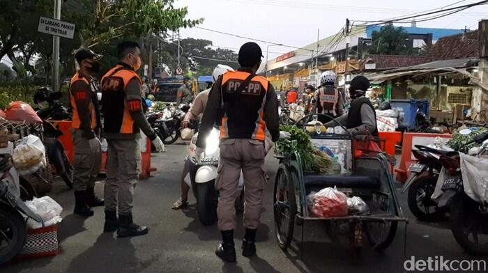 37 Pedagang Positif COVID-19, Pasar Keputran Ditutup Satu Minggu