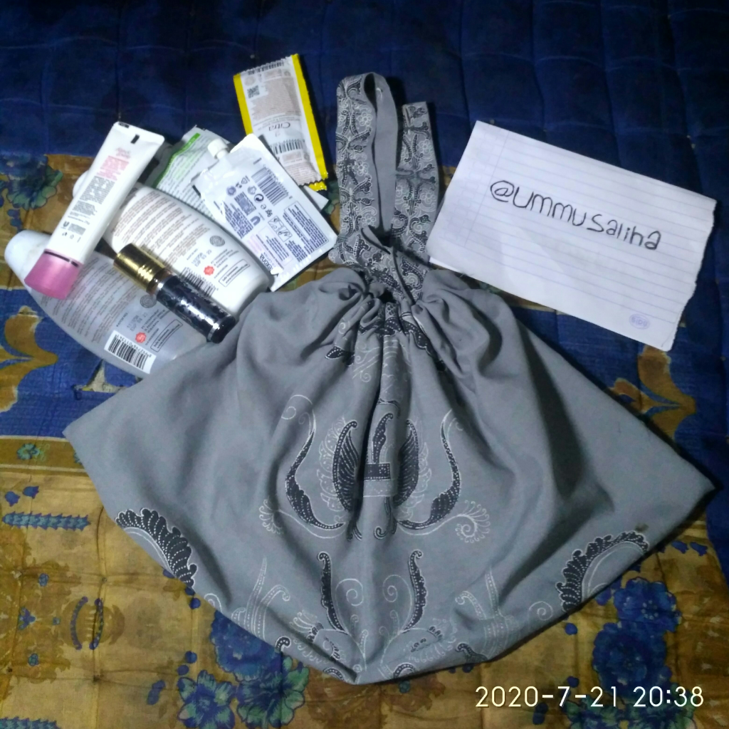 &#91;DIY&#93; Tas Skincare Simple Ala Emak