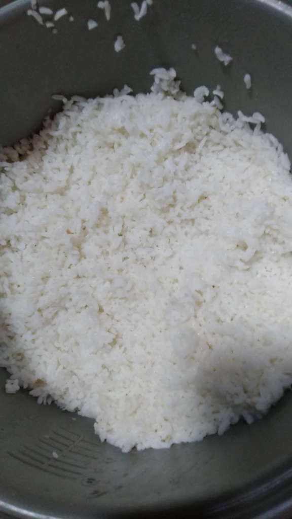 Tips Agar Nasi Tidak Gampang Basi.