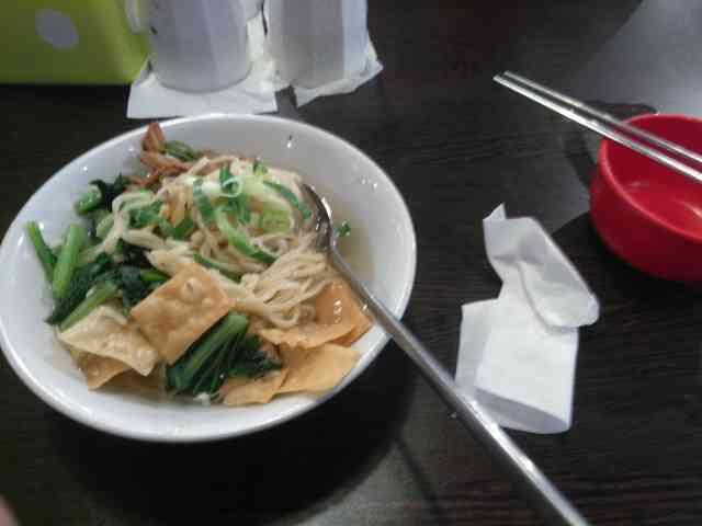 Nyobain Mie Ayam Bayar Seikhlasnya