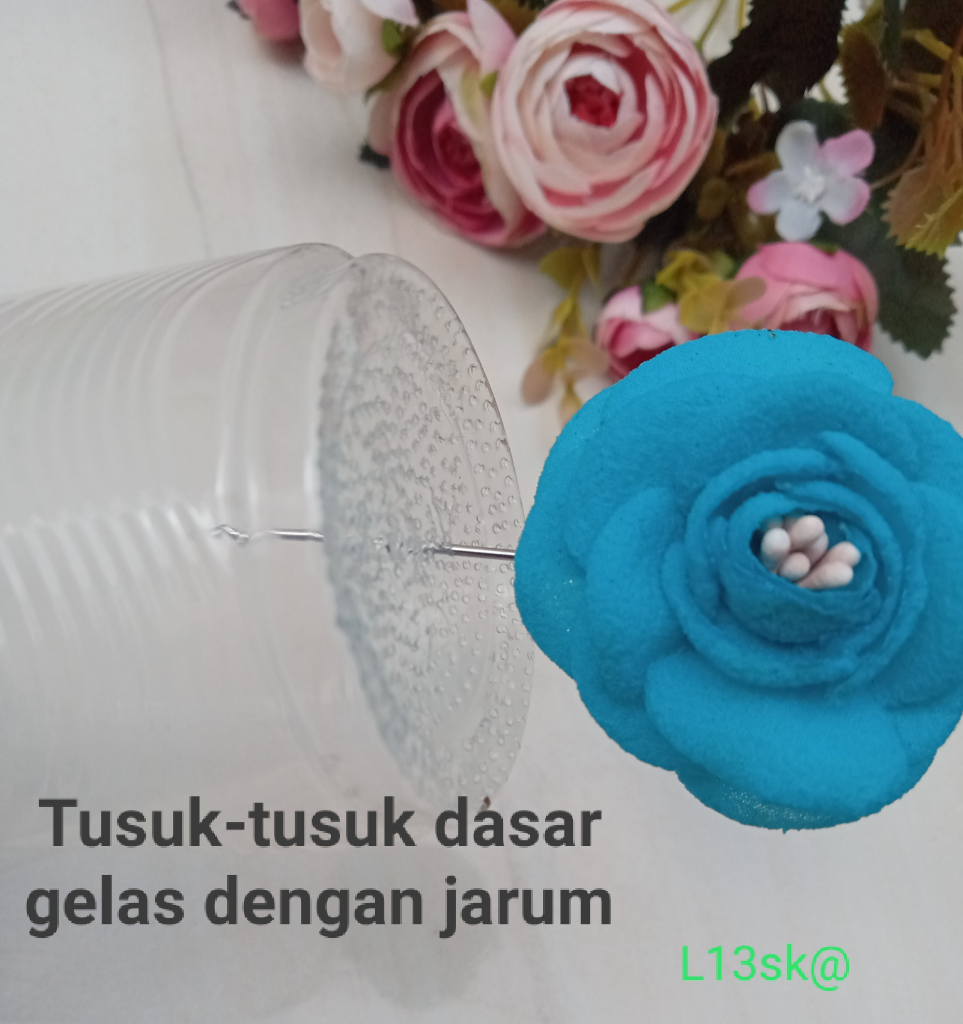 Mau Bikin Teh Seduh Tak Ada Saringan? Manfaatin Benda Berikut Jadi Saringan Teh