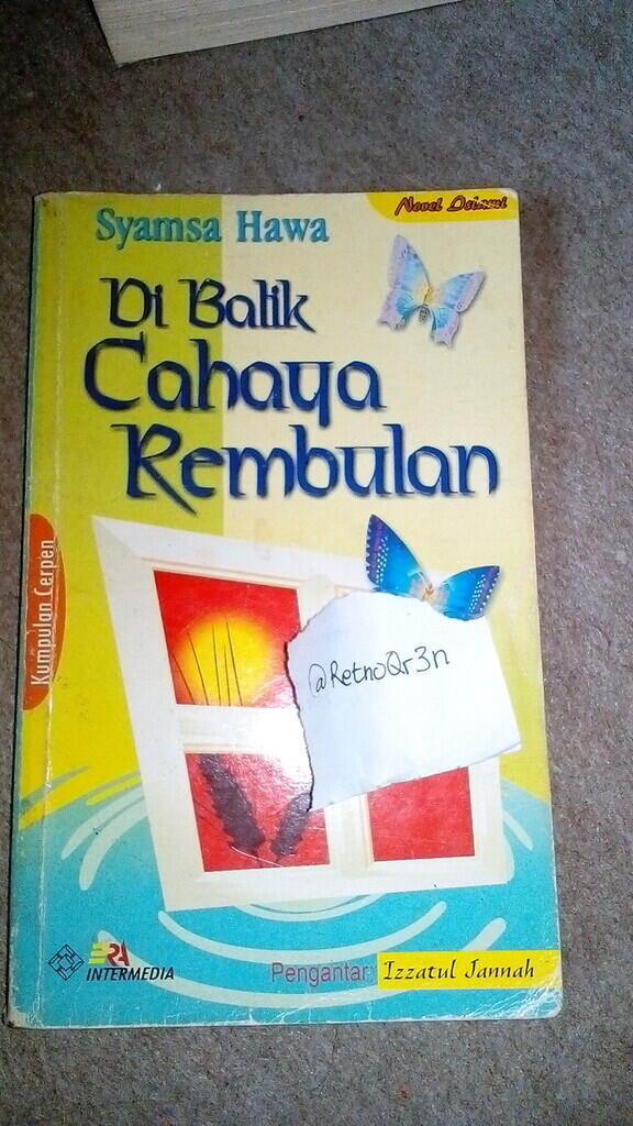 DIY Sampul dan Pembatas Buku dengan Perlengkapan yang Mudah Didapatkan