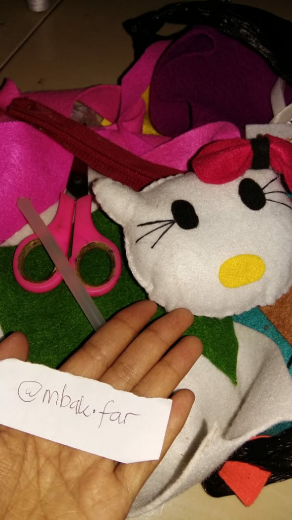 Kantong Praktis, Cantik &amp; Nyaman Dibawa, Agar Hp Aman Saat Dibawa Belanja ke Pasar