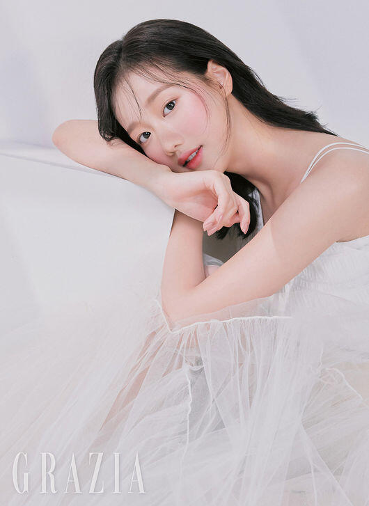 DSP Media Bantah Tuduhan Bullying yang Diterima Naeun ‘APRIL’