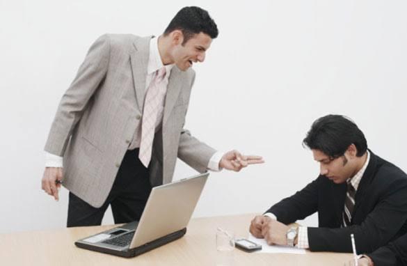 Apa Bekerja Sendiri (Freelance Atau Bisnis) Lebih Bebas Dari Karyawan!?