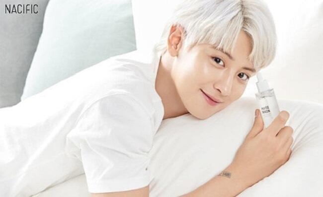 Chanyeol 'EXO' Curhat Pernah Dibully karena Badannya Kecil