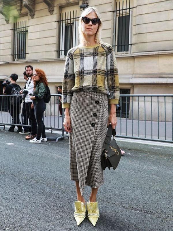 5 TRIK MEMAKAI WRAP SKIRT. Lebih Trendi & Nggak Ngebosenin