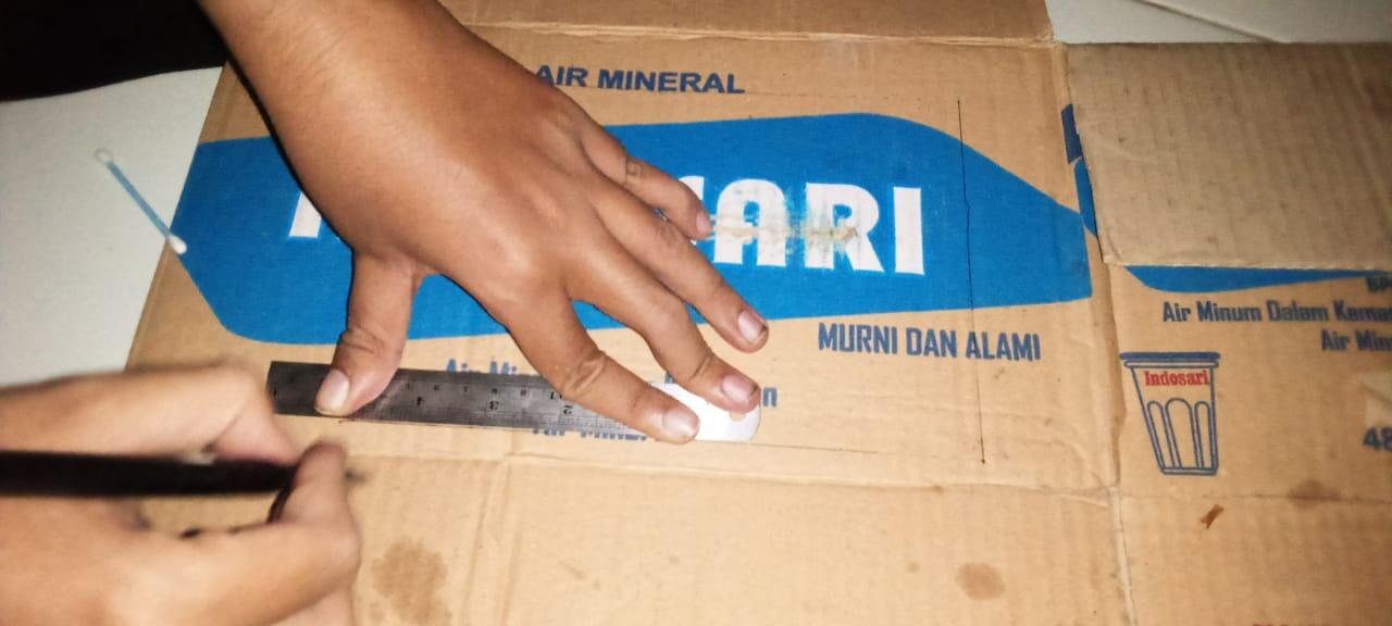 Punya Kardus Bekas Jangan Di Loakin Mending Di Buat Tempat Pensil Serbaguna
