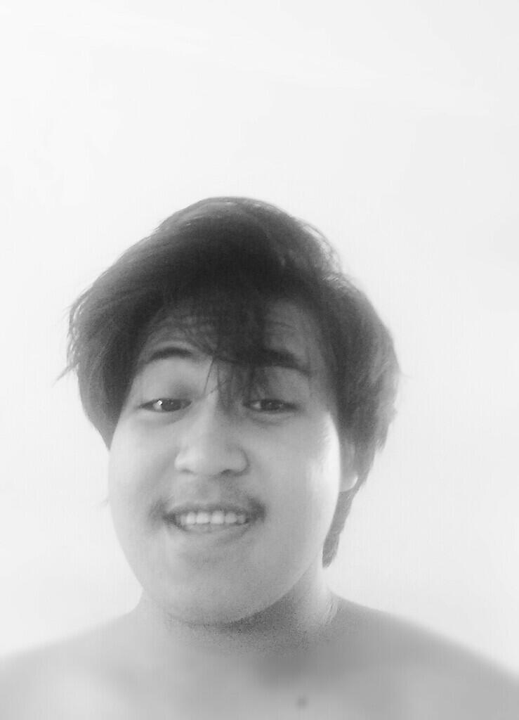Agung kembar kemana? 