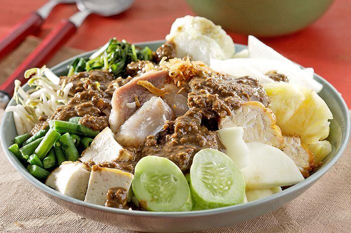 Cara Membuat Rujak Cingur Khas Surabaya