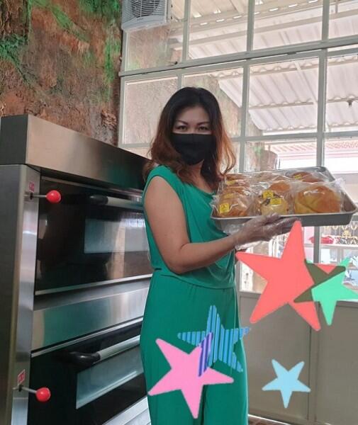 Perempuan Cantik Ini! Temukan Resep Roti Kuno Tanpa Pengawet Peninggalan Leluhur