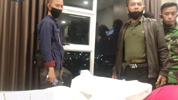 Kena! Muda-mudi Ketahuan Mesum di Hotel Jakbar Gegara Gorden Terbuka Lebar