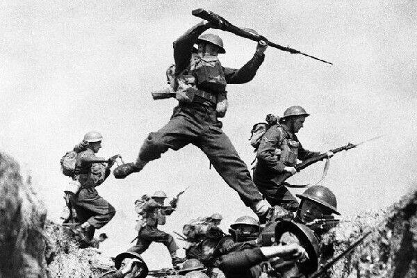 Inggris Kirim Kapal Induk Perang Ke Laut China Selatan! Apakah Ini Pertanda Perang?