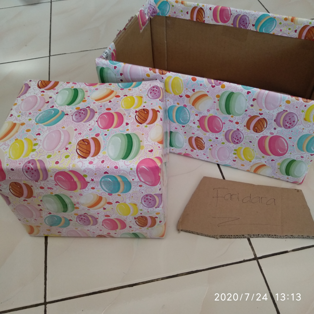 &#91;B&#93;Life Hacks ala Ane: Memanfaatkan Kardus Menjadi Wadah Buku&#91;/B&#93;