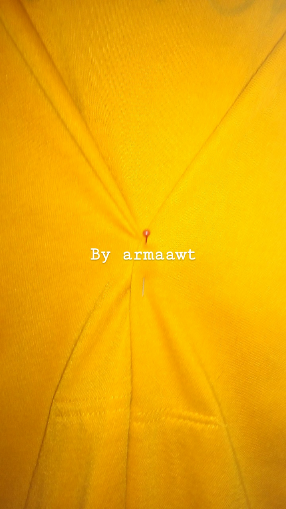 Kancing Baju Kebuka Saat Ditempat Umum Itu Ga Asik Loh!