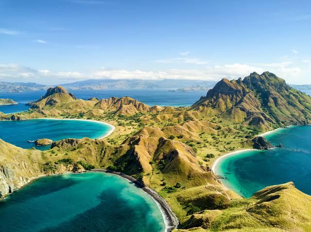 Pesona Labuan Bajo, Kota Wisata yang Tak Pernah Berhenti Menawarkan Keindahan
