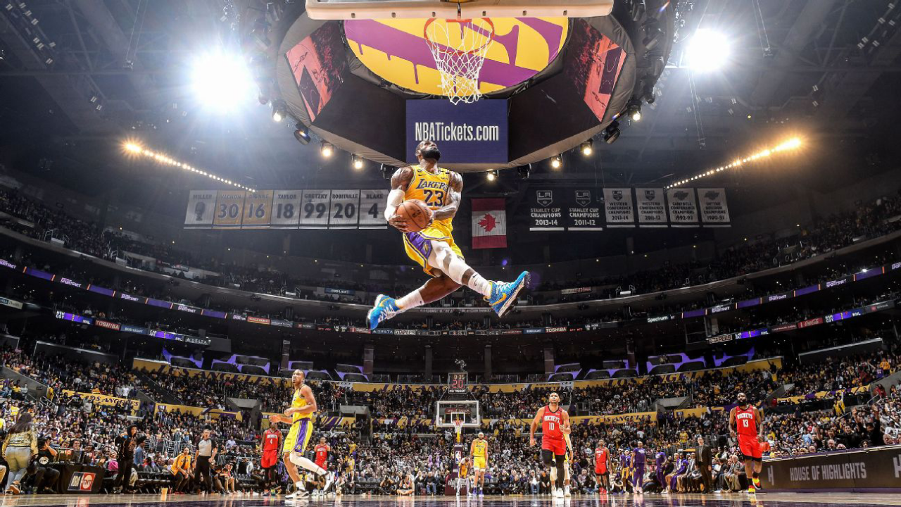PREDIKSI LA LAKERS VS LA CLIPPERS