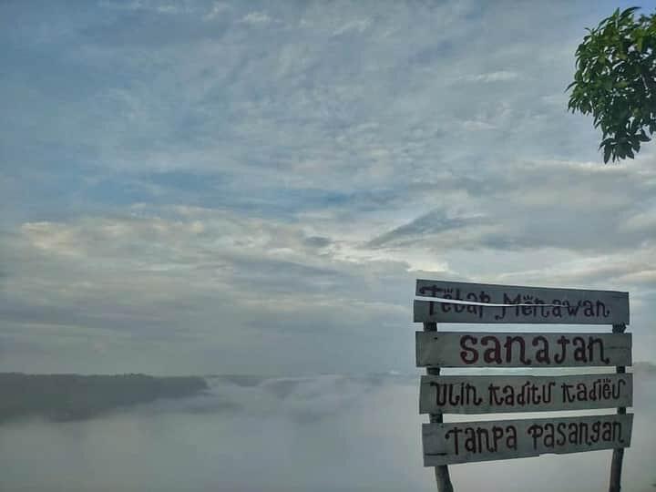 &#91;COC Reg. Sukabumi&#93; Puncak Heas, Bahtera Di Atas Awan Icon Wisata Baru Sukabumi