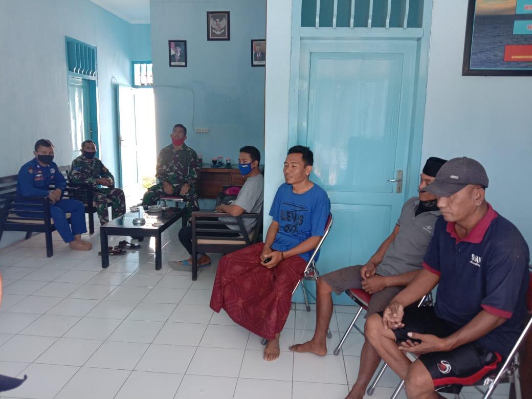 Mediasikan Permasalahan Antar Nelayan, Pos TNI AL Jangkar Himbau Patuhi Aturan