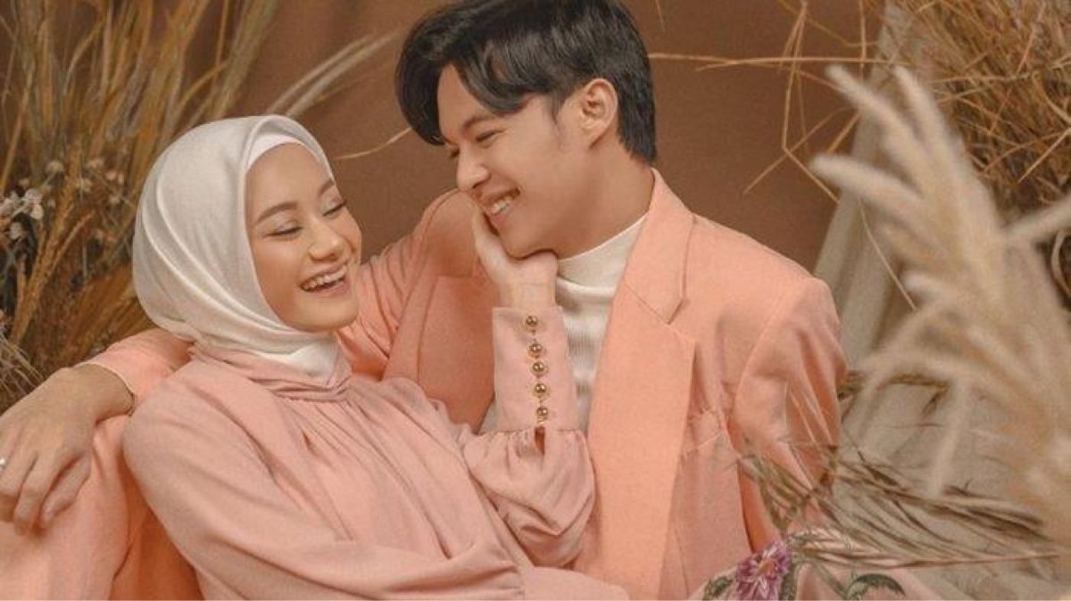 Rey Mbayang Ceritakan Kisah Cintanya Lewat Single Terbaru, Sepertiga Malam