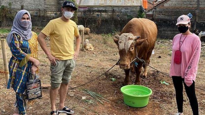 Rafi Ahmad Lewat! Youtuber RI Ini Korban Ratusan Sapi dan Kambing Bernilai Miliaran