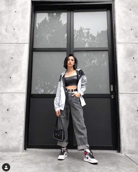Yuk! Tengok style dan koleksi sneakers Tamara Dai