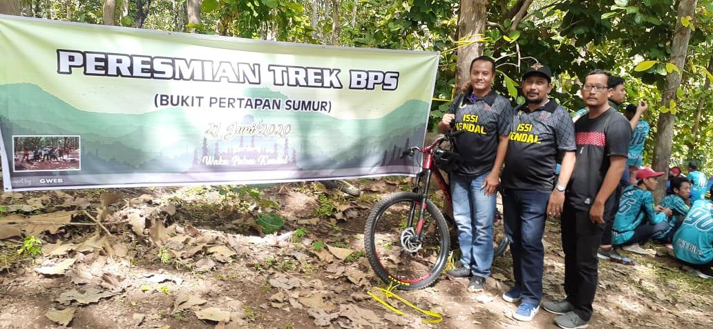 Pembukaan Trek MTB Bukit Pertapaan Sumur di Kabupaten Kendal.