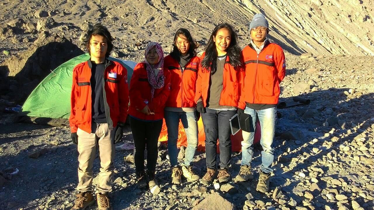 5 Hal Tentang Pasar Bubrah Gunung Merapi - Pendakian Gunung Merapi Tahun 2014