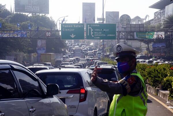 Libur Idul Adha, Volume Kendaraan dari Jakarta ke Puncak Bogor Naik 30%