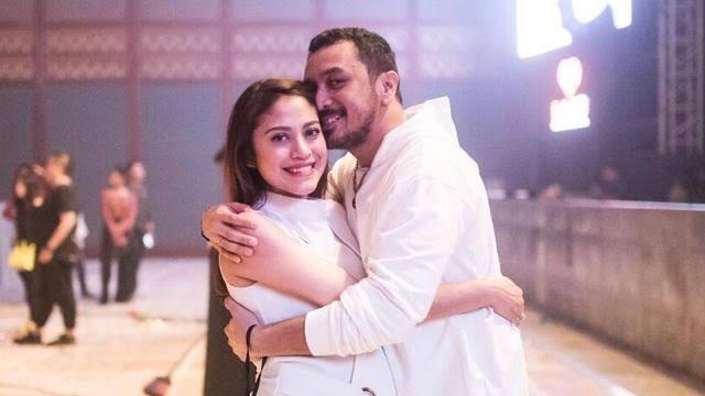 Kebahagiaan Giring Nidji Dan Sang Istri