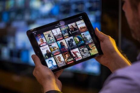 Kenapa Tontonan di TV Indonesia Semakin Tak Disukai Kaum Millennial?