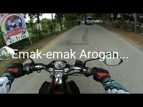 Tips Menghindari Emak-Emak Arogan Di Jalan. 