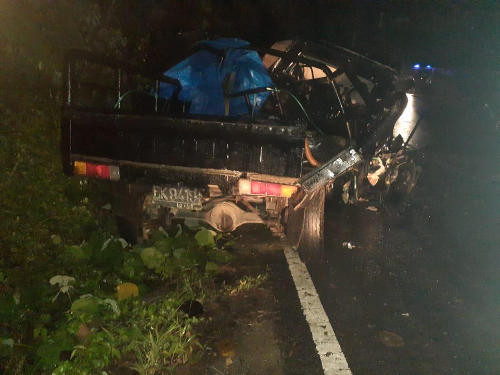 Tragis..Tabrakan Maut Terjadi di Deli Serdang,Suzuki Pick Up Kontra Truck Colt Diesel