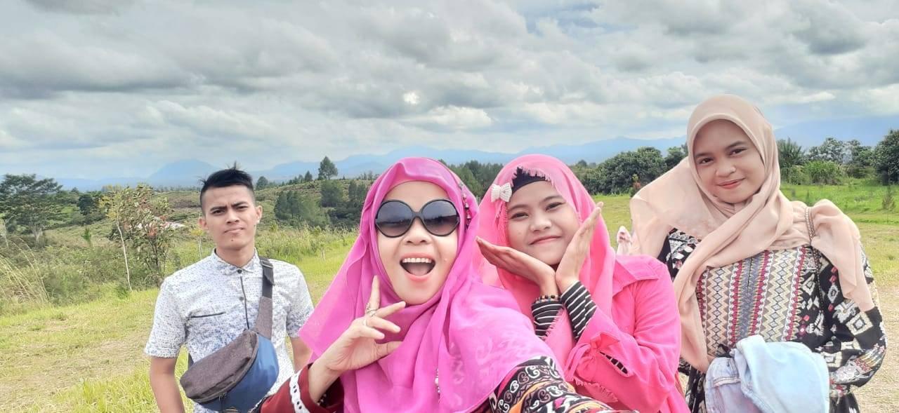 TRAVELING LAH YANG JAUH MUMPUNG MASIH MUDA