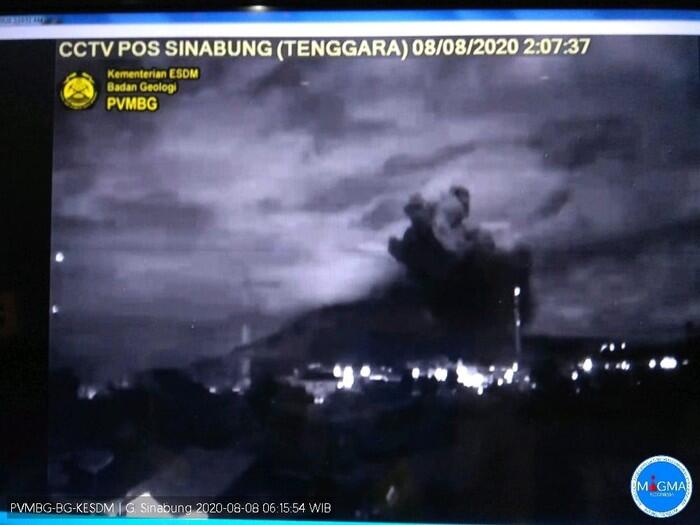 Erupsi Lagi, Gunung Sinabung Berstatus Siaga