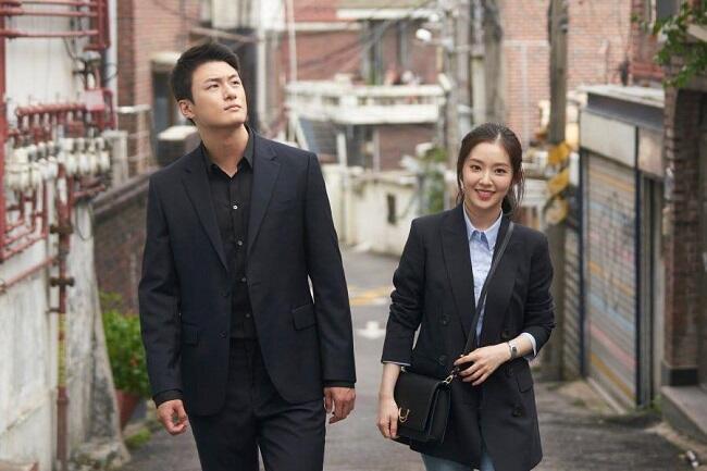 Main Bareng di 'Double Patty' Shin Seung Ho dan Irene Saling Ungkap Perasaan