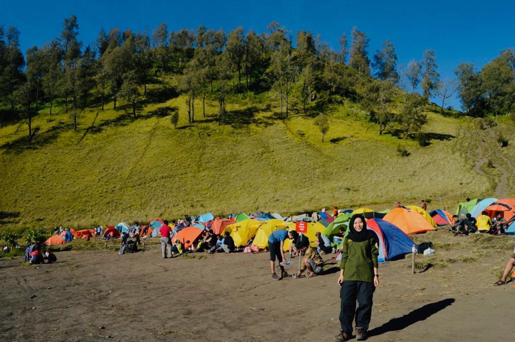 Puncak Abadi Para Dewa - Suka Duka Perjalanan #Mahameru 2017