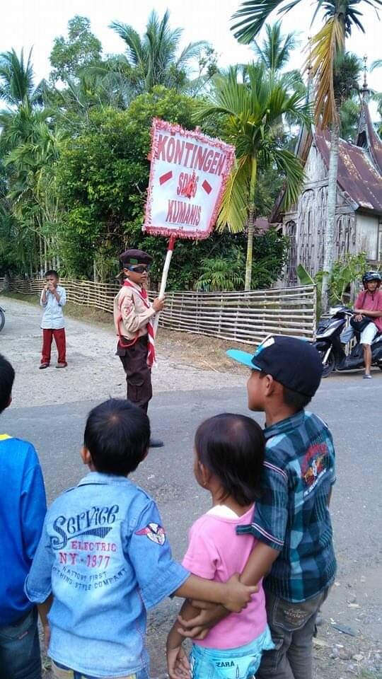 LUAR BIASA! EMAK-EMAK MENJELMA JADI POL PP DAN DAMKAR DALAM SATU HARI