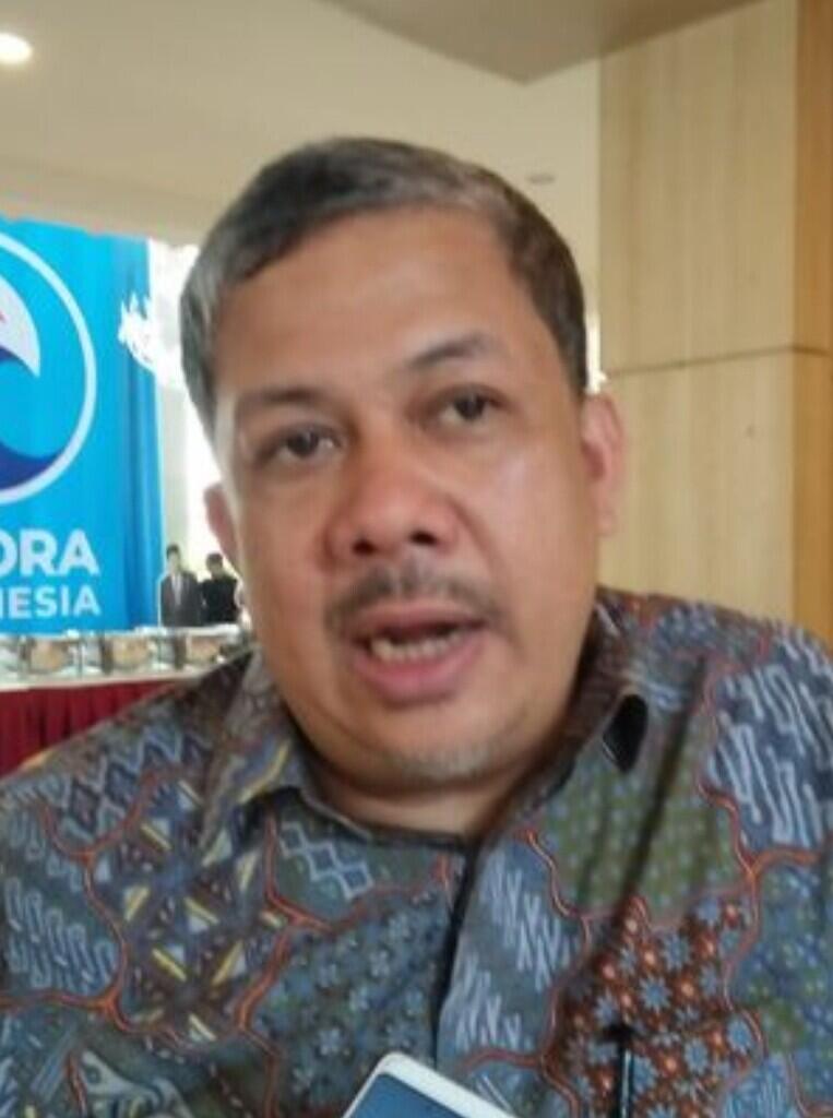 Presiden 🇮🇩 Akan Beri Bintang Tanda Jasa untuk Fahri Hamzah dan Fadli Zon