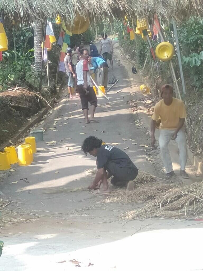 Perjuangan Berujung Manis, Akhirnya Kampungku Menjadi Juara Lomba Keindahan Jalan.