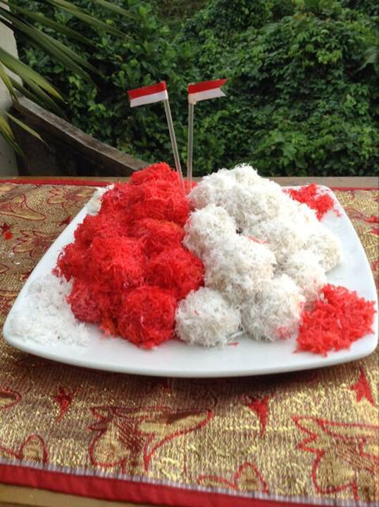 6 Jajanan Pasar Nuansa Merah Putih Bisa Jadi Suguhan di 17-an, Ada Kue Klepon Lho!