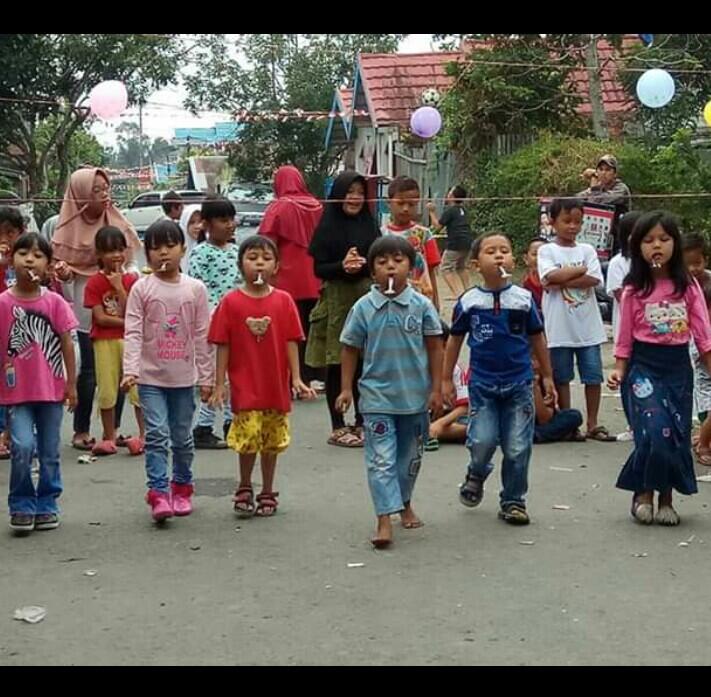 Keseruan Perlombaan Menyambut HUT Kemerdekaan Sebelum Pandemi