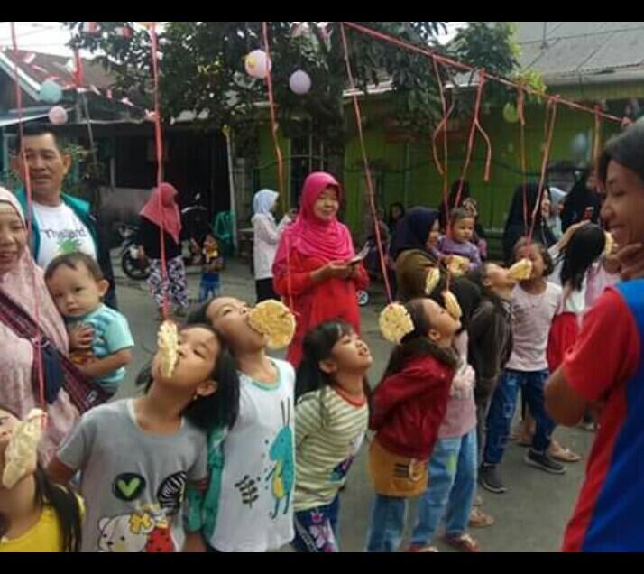 Keseruan Perlombaan Menyambut HUT Kemerdekaan Sebelum Pandemi