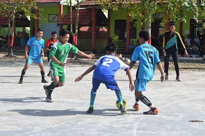 Kenangan Semasa Sekolah, Lomba Tarik Tambang Hingga Telapak Tangan Terluka