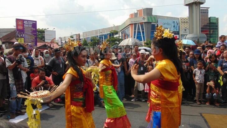 KARNAVAL TUJUH BELASAN YANG DIRINDUKAN