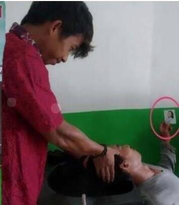Waduh!!! Sungguh Nyeleneh Nama Usaha Warga +62