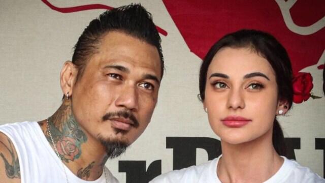 Ditahan Polisi, Jerinx SID Hanya Khawatirkan Nora Alexandra di Rumah